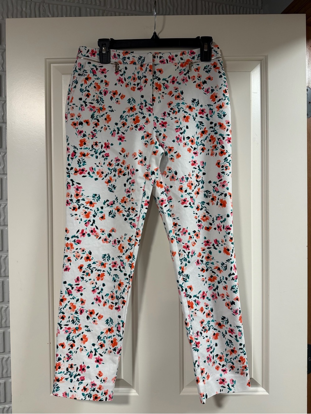 Calvin Klein White Floral Ankle Pants Women’s Size 4